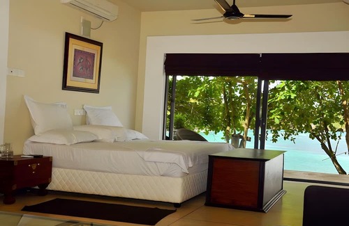 Dickwella Villa | Relax at Kottan-On-Sea with Pool and Family Amenities