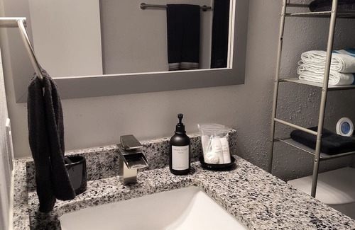 Walden on Lake Conroe Condo | Inviting Condo in Montgomery – Pool & Golf Course Access