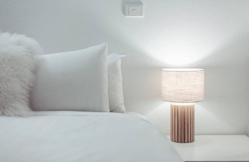 Marybrook House | Relaxing Sandcastles Holiday Home with Private Beach Access