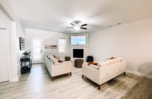 Aberdeen House | Experience Unmatched Comfort During the U.S. Open!