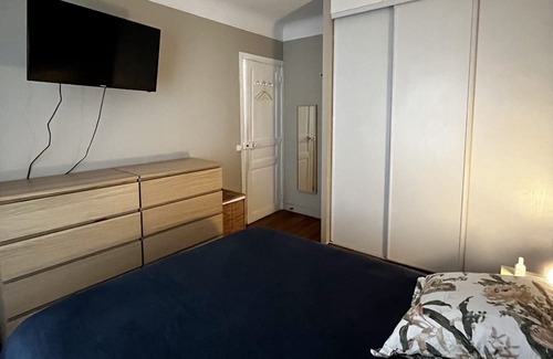 Bois-Colombes Apartment | Family-Friendly Appartement Bécon-les-Bruyères for JO