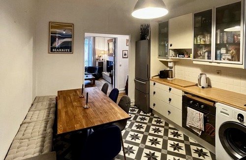Bois-Colombes Apartment | Family-Friendly Appartement Bécon-les-Bruyères for JO