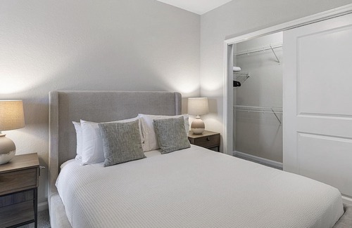 Meadow Woods Apartment | Modern Apartment in Prime Location with Family-Friendly Amenities