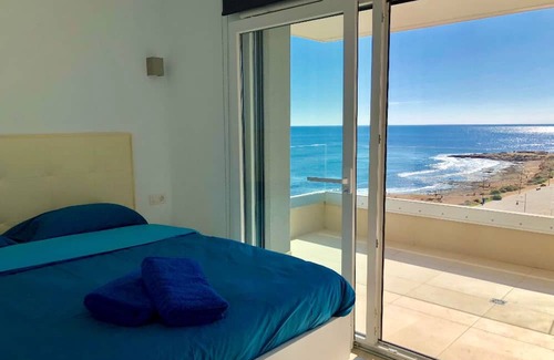 Punta Prima Apartment | Luxueux Appartement en Front de mer 3 Chambres