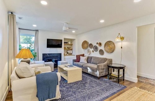 Orem House | Relaxing Oasis Retreat with Private Hot Tub Near Freeway
