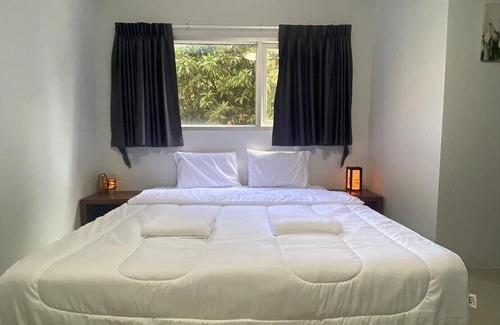 Nonthaburi Apartment | Discover Sivapruek Place: 4-Star Stay with Pool & Spa