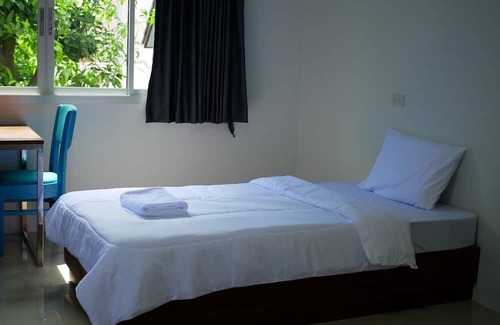 Nonthaburi Apartment | Discover Sivapruek Place: 4-Star Stay with Pool & Spa