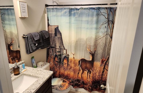 Smithville House | Top-Rated Stonegate Hotel with Family-Friendly Amenities
