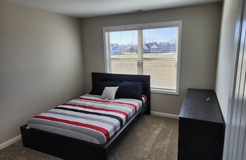 Smithville House | Top-Rated Stonegate Hotel with Family-Friendly Amenities