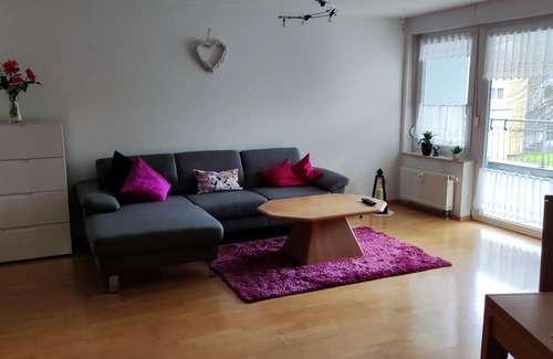 Biberach an der Riss Apartment | Bright Apartment Near Biberach City Center with Amenities