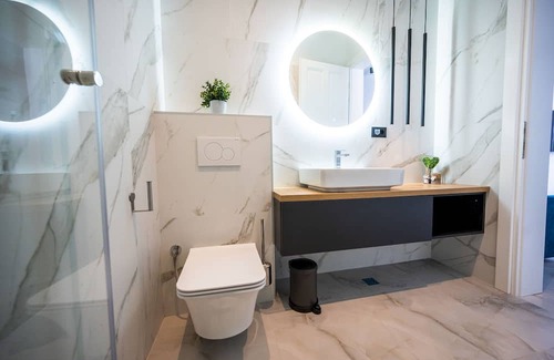 Old Town Apartment | Spacious 140 SQM Apartment – Ideal for Group Getaways