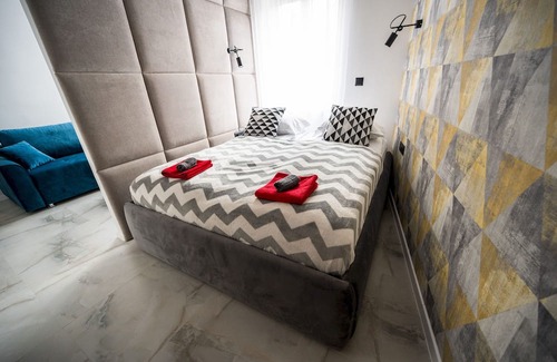 Old Town Apartment | Spacious 140 SQM Apartment – Ideal for Group Getaways
