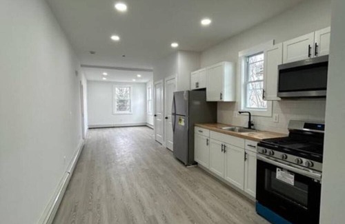Vauxhall Apartment | 4 Beds- Brand New and Renovated Beautiful Apartment for Rent