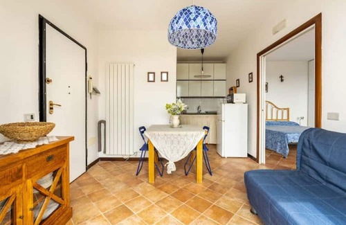 Tortorella Apartment | Family-Friendly Vrbo Property with Hot Tub and Kitchen