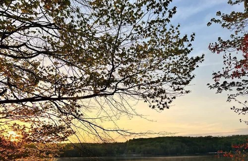 Monticello House | Sackett Lake House - waterfront