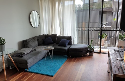 Little Bay Apartment | Coastal Apartment in Eastern Suburbs with Family-Friendly Amenities