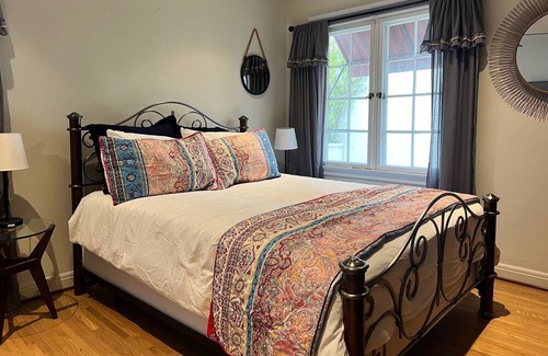 Kensington House | Spanish Historic Kensington Oasis w/ Pool, Sauna, & Steam Room!