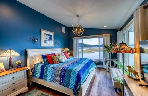 Port Hadlock House | Oasis By The Sea