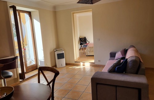 Sainte-Agnes Apartment | Explore Sainte Agnès: Pet-Friendly Retreat by Sea & Mountains