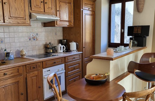 Sainte-Agnes Apartment | Explore Sainte Agnès: Pet-Friendly Retreat by Sea & Mountains