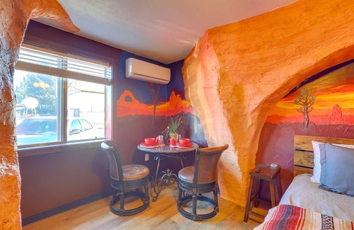 Shelley Apartment | Adobo-Style Studio in Shelly w/ Shared Courtyard!