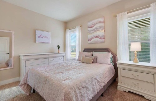 Biloxi House | Ideal 3BR Retreat, Near Beaches & AF Base - Pet Friendly