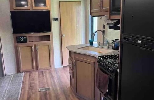 Orlando House | Cozy RV Apartment with Hot Tub & Spa - Perfect for Families