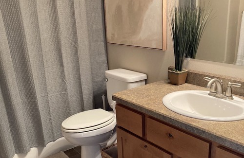 West End House | 3 Bed 3 Bath West End Townhome