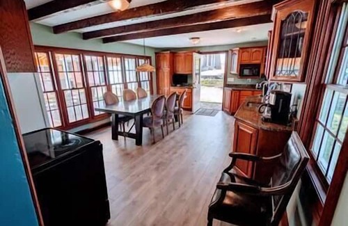 Croom House | Relax at Mills House with Pool & Ocean Views on Patuxent
