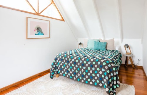 Cape Schanck House | Rosemary Cottage: Enjoy Ocean Views Amidst Lush Trees