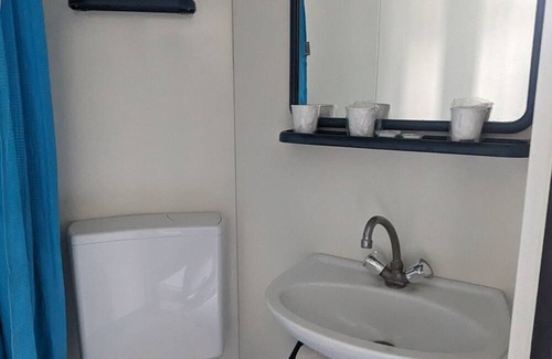Lully Apartment | Cozy Le Balandri: Independent Room for 4 with Breakfast