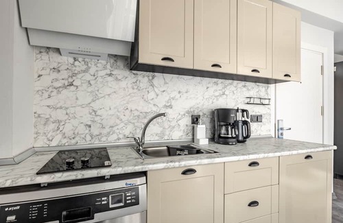 Bomonti Apartment | Central Studio: Steps from Bomontiada & City Access