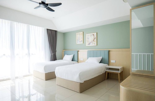 Central Seberang Perai Apartment | Prime Location Near Eateries with Family-Friendly Amenities