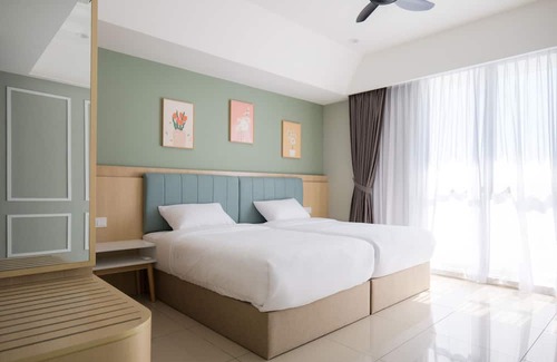 Central Seberang Perai Apartment | Prime Location Near Eateries with Family-Friendly Amenities