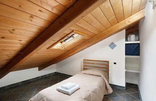 Fisciano Apartment | Cozy Apartment 'Parco San Lorenzo 2' with Balcony & Kitchen