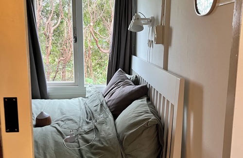 Municipality of Ermelo Cottage | Cozy Natuurhuisje Veluwe with Wood Stove & Pizza Oven