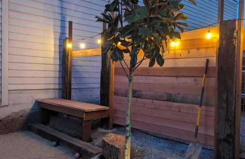 Placerville Apartment | Pet-Friendly Yaki #2 Harper Inn: Modern 1 Bedroom Retreat