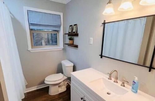 Jackson House | Family-Friendly Huckleberry House with Kitchen Access