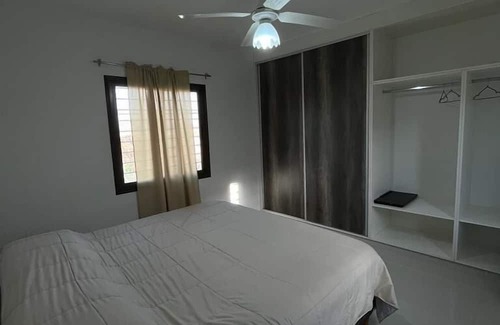 Lujan de Cuyo Apartment | Budget-Friendly Torrontés Hotel for Two with Family Amenities