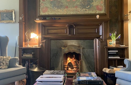 Helensburgh House | Enchanting Fairytale House with Clyde Views, Rated 10/10