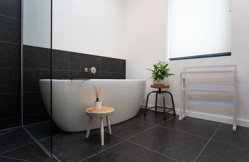 Offham Apartment | Discover The Studio: A Serene Retreat in South Downs