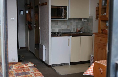 Eclose-Ouest Apartment | Cozy Apartment Alpe d'Huez: Kids Welcome, Near Ski Lifts