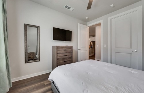 North Richland Hills Apartment | Discover Comfort at NRH106: 2BD N Richland/FW Retreat