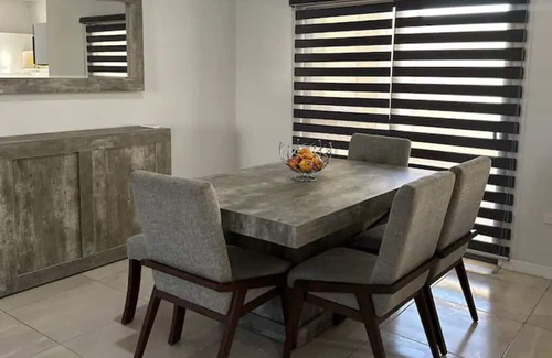 Juarez Municipality House | Casa Nobleza