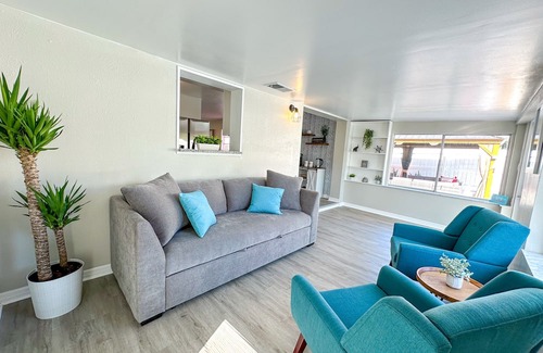 West Melbourne House | Space Coast Kasita: Relax by the Heated Pool & Hot Tub