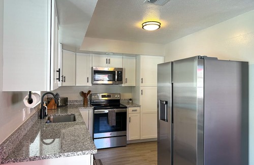 West Melbourne House | Space Coast Kasita: Relax by the Heated Pool & Hot Tub