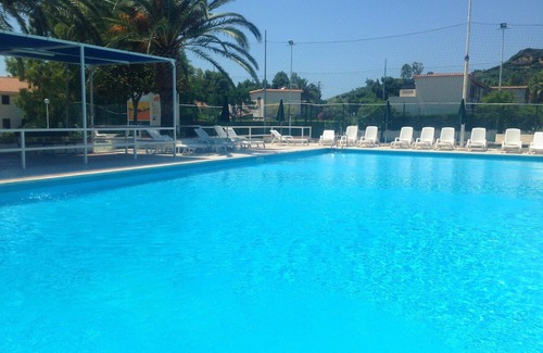 Falerna Apartment | Trilocale 33 Residence La Giungla: Oceanfront Oasis with Pool