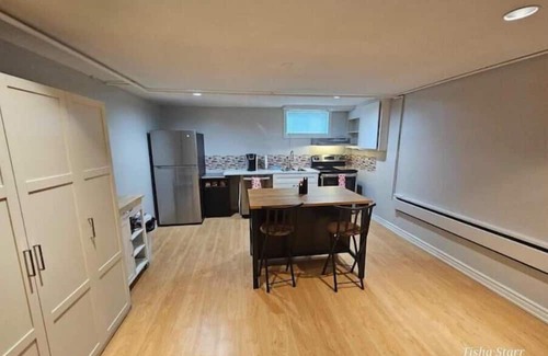 Fort Erie House | Reconnect and Unwind at Our Family-Friendly Hotel