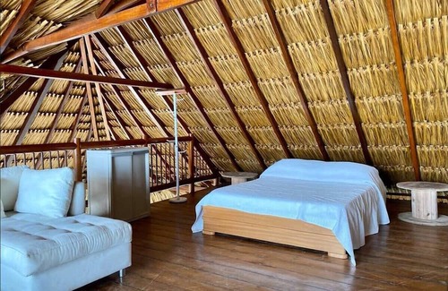 Bocachica House | Coastal 5BR Retreat with Ocean Views and Modern Amenities
