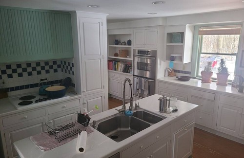 Tracys Landing Other | Charming Historic Farmhouse Near Marinas and Farms